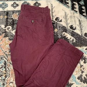 BURGUNDY CHINOS